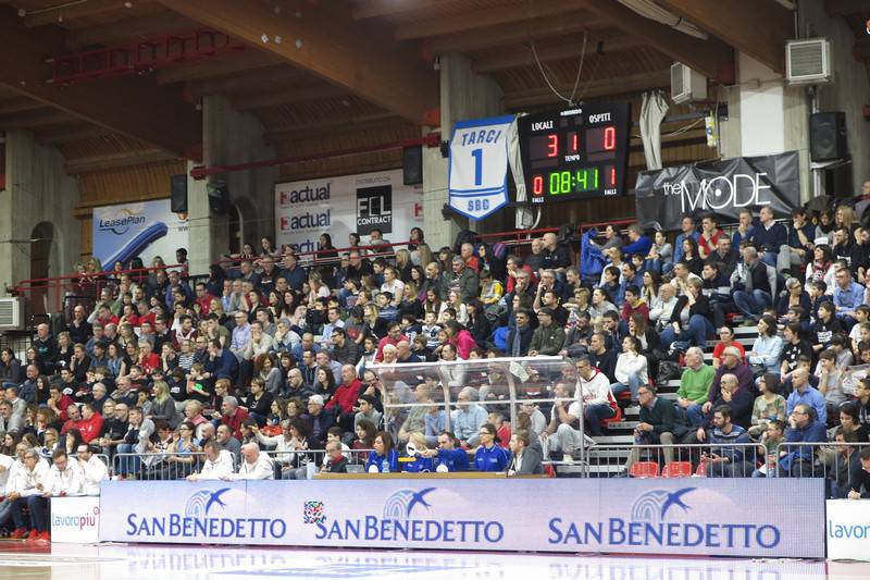 Knights Legnano-Eurobasket Leonis Roma 99-85
