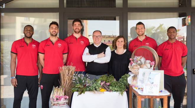 Pallacanestro Varese alla Fornace