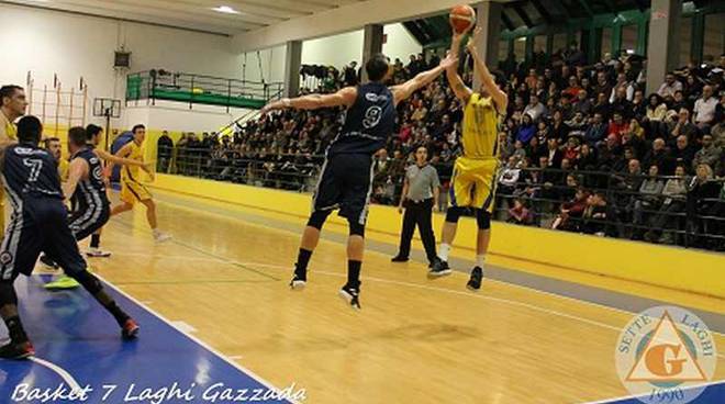 Basket 7 Laghi Gazzada - Robur Basket Saronno 76-69