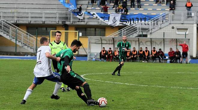 Seregno-Castellanzese 5-0