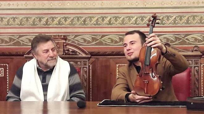 Uno Stradivari per Telethon a Legnano