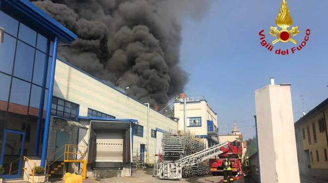 Incendio Gallazzi Gallarate