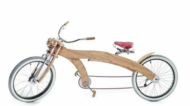 bici di legno