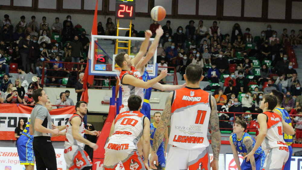 Knigkts Legnano-Piombino 90-99