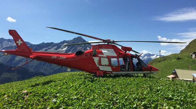 Elicottero Rega Guardia aerea svizzera di soccorso
